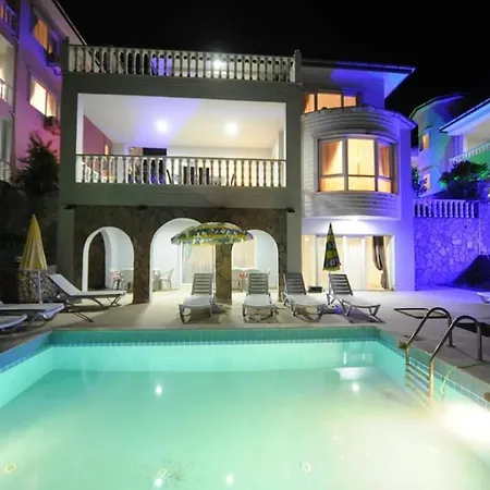 Sky High Vila *